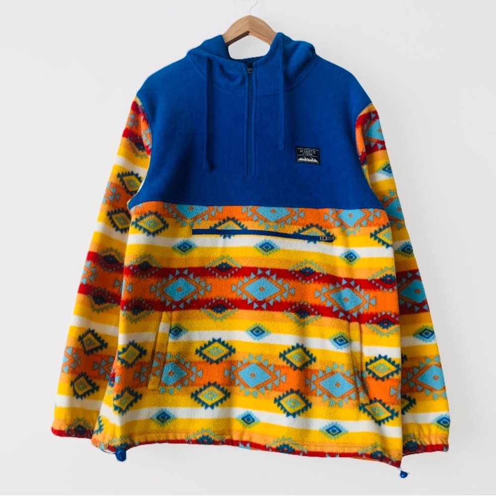 Massive Outdoor Aztec Print Pullover Hoodie Men’s L Blue Yellow Gorpcore Outdoor